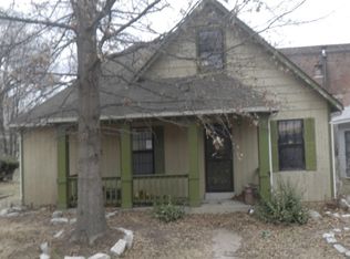 4327 E Fairfax Ct, Saint Louis, MO
