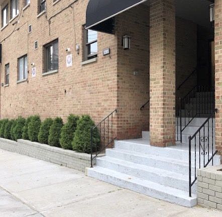 4th image of 3207 Oxford Ave APT 4