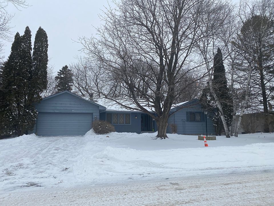 1st image of 7840 Winnetka Heights Dr