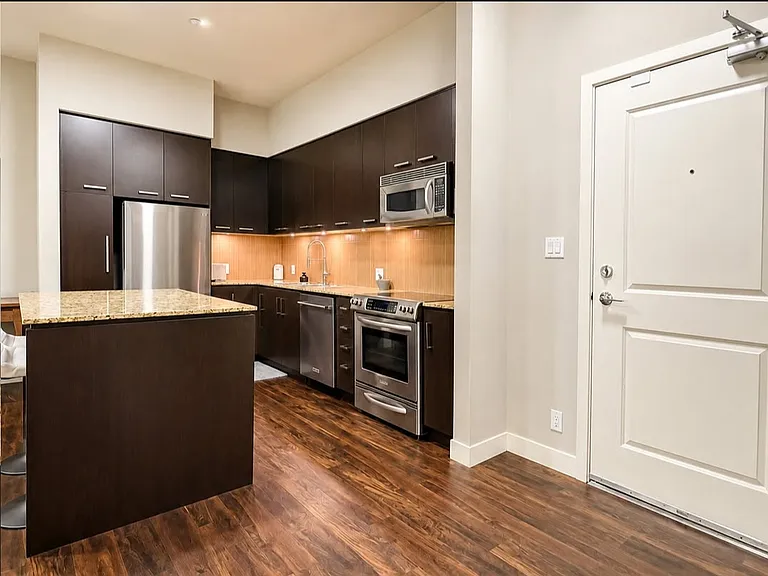 1375 Bear Mountain Pkwy #120 — Photo 3