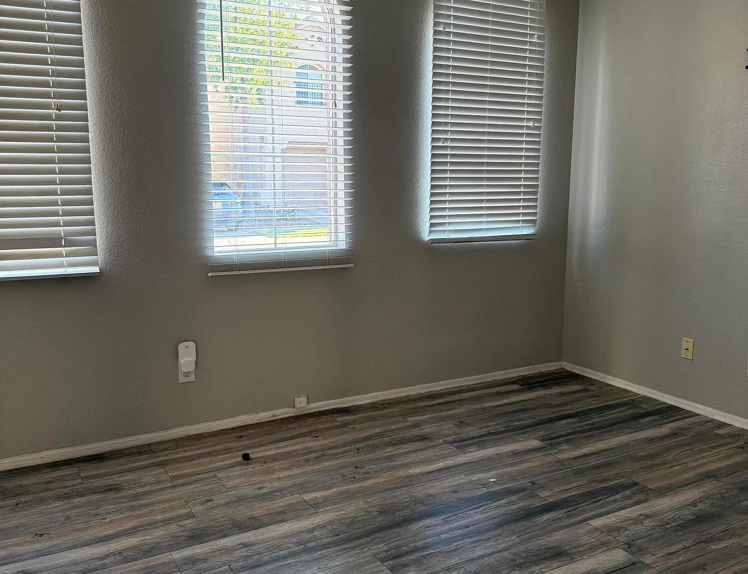 3 bed, 2.5 bath, 1534 sqft, $1,995 — Photo 4