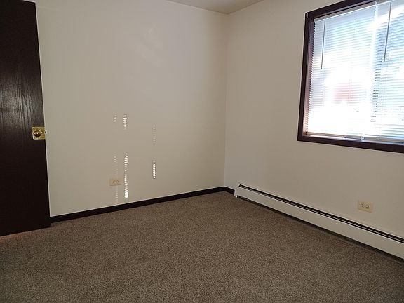 5th image of 1527 N Winslowe Dr APT 2B