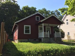 9 Martin St, Marblehead, MA 01945