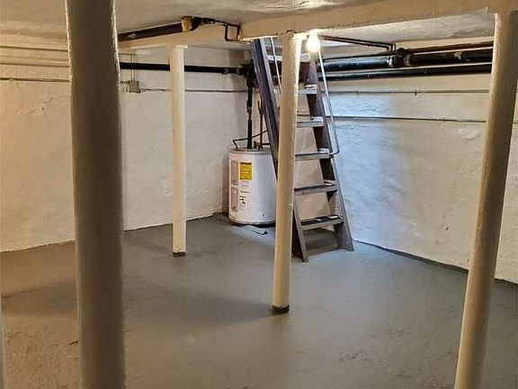 5th image of 4245 27th St