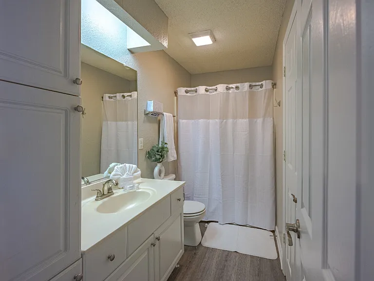 Summerlyn Place — Photo 87