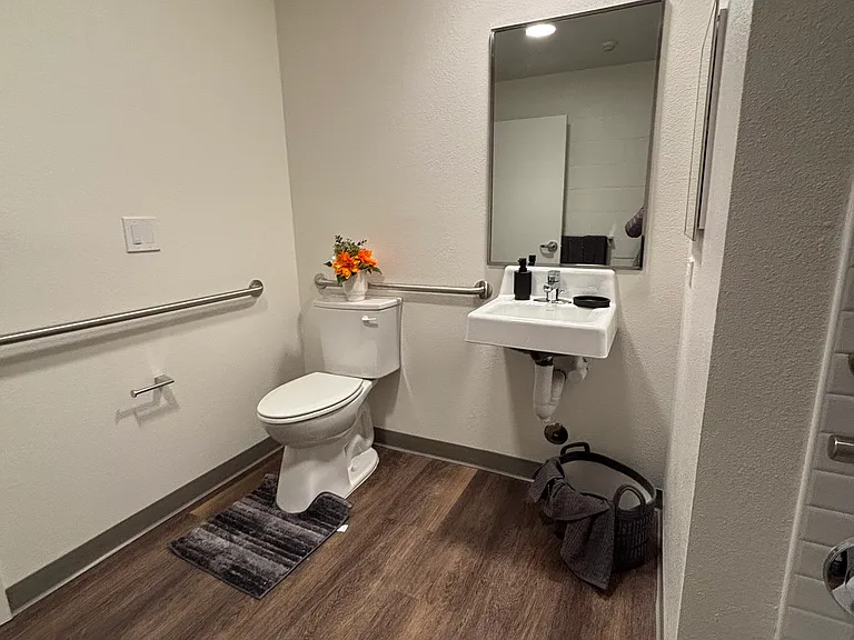Del Nido Apartments — Photo 10