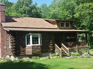 6407 Winchell Rd, Hiram, OH 44234