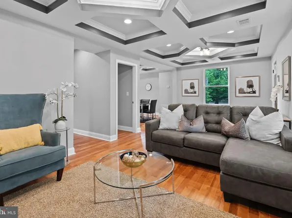 3001 Ferndale Ave, Baltimore, MD 21207