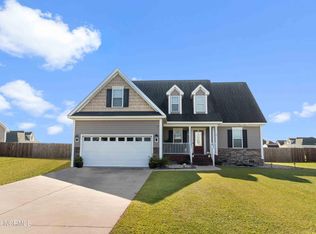 128 Willowbrook Dr, Pikeville, NC 27863