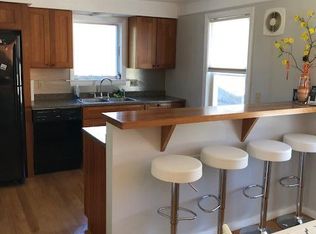 75 York St, Kennebunk, ME 04043