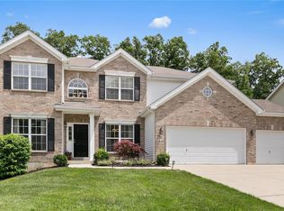 819 Crescent Springs Ct, Valley Park, MO
