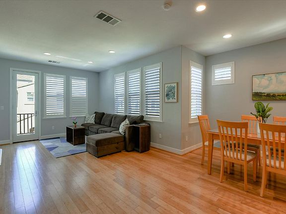 4th image of 1489 Oliver Pl