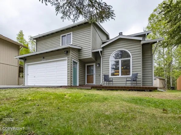 9224 Geese Cir, Eagle River, AK 99577