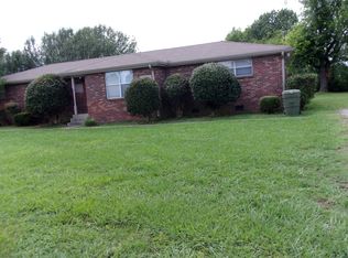 110 Trinity Dr APT B, Lebanon, TN 37087