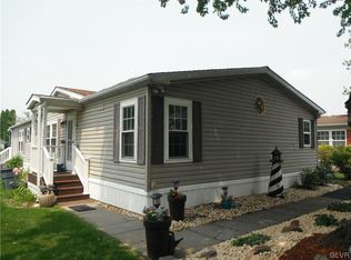 3504 Sherman Dr, Macungie, PA 18062