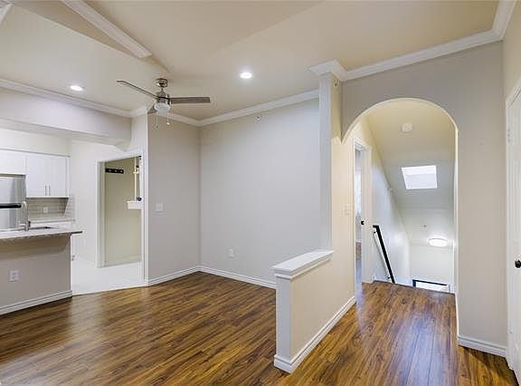 4th image of 2601 Preston Rd APT 1203