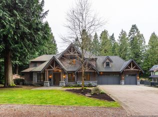 2615 Dogwood Dr, Surrey, BC V4A 3K4