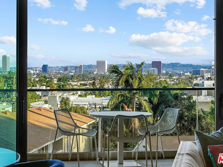8420 Sunset Blvd #307 — Photo 8