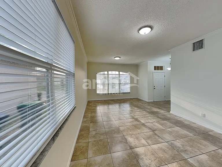 14513 Kaiser Ct — Photo 6