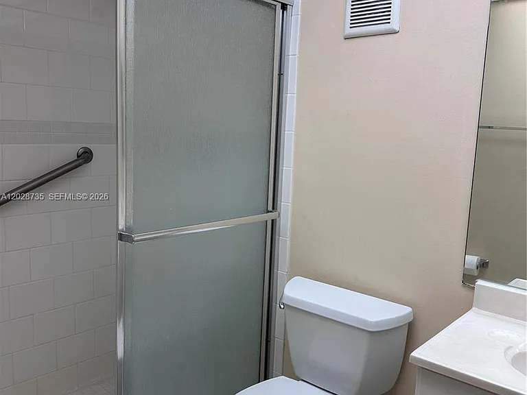 8760 SW 133rd Avenue Rd #301 — Photo 5