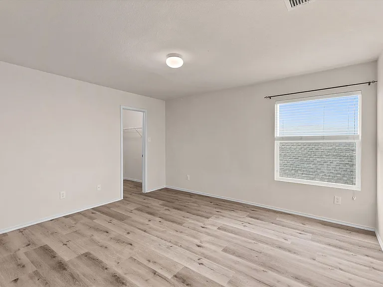 13287 Fowler Dr — Photo 34