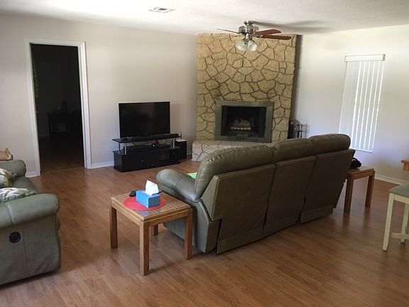 3rd image of 1285 Muirfield Ct