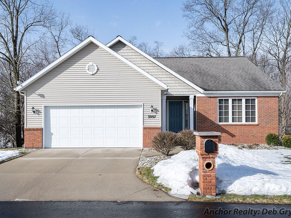 1st image of 3997 Timberland Dr SE