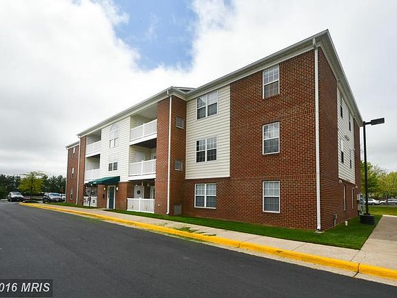 2nd image of 6403 Schoolhouse Rd APT C