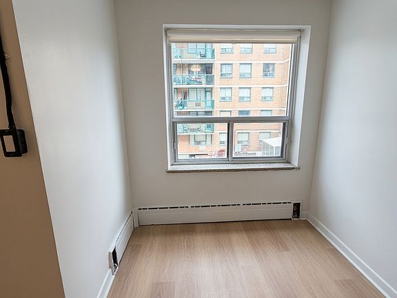 5th image of 420 Eglinton Ave E #204