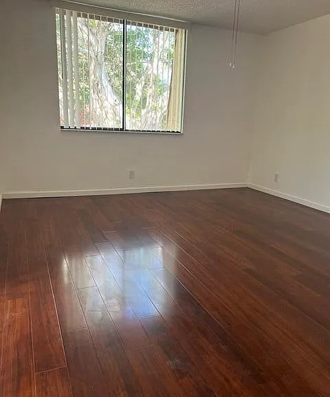 8285 Severn Dr #B — Photo 23