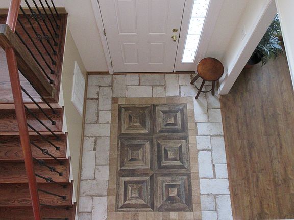4th image of 1732 Aspenwood Dr