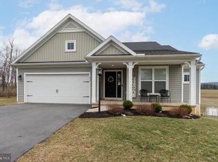 204 Whitetail Cir, Mill Hall, PA 17751