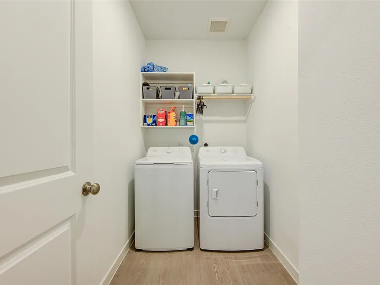 21614 Springhill Grove Ln — Photo 32