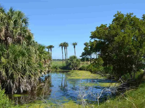 11 Highbush Dr, Hilton Head Island, SC 29926