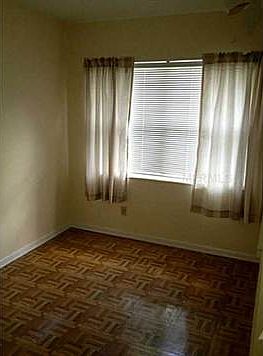 5th image of 804 W Braddock St