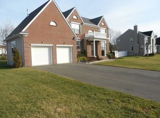 1671 Kalvel Ct, Toms River, NJ 08755