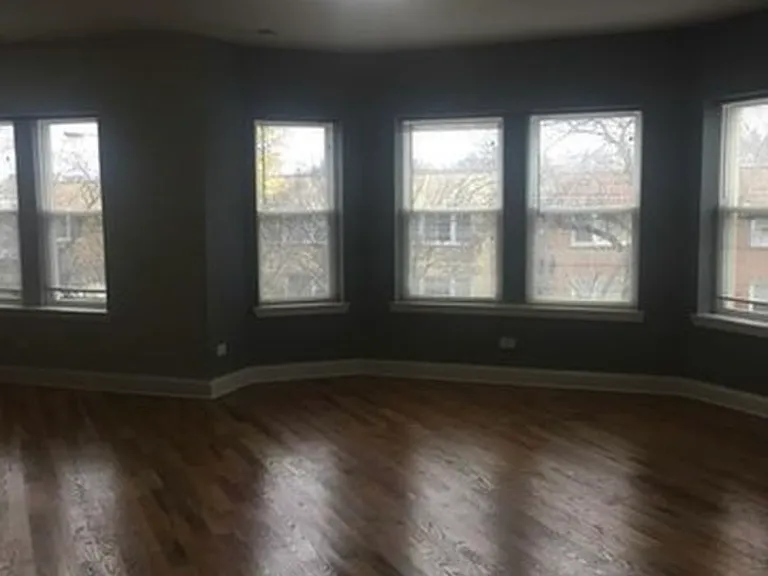 5731 N Kimball Ave #2A — Photo 3