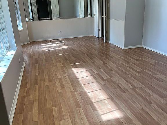 3rd image of 5101 Westhaven Dr