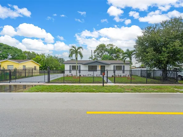 3400 NW 211th St, Miami Gardens, FL 33056