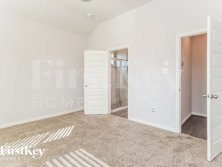 4820 La Piedra Ln — Photo 9