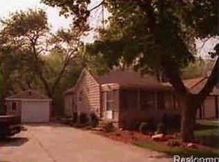 18905 Inkster Rd, Livonia, MI 48152