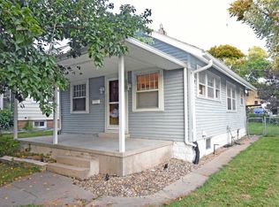 2121 E Ave NE, Cedar Rapids, IA 52402