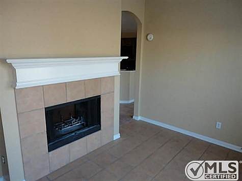 5th image of 326 Creekside Way