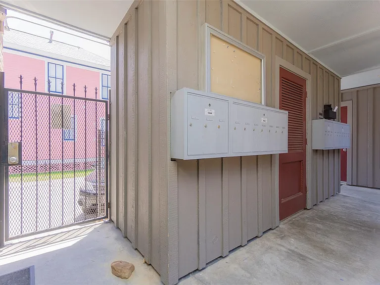 600 19th St #5 — Photo 20