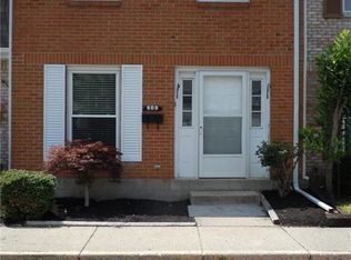 609 Ramblewood Ct, Brookville, OH 45309