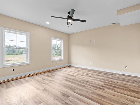 4th image of 419 Cook Dr Lot 518