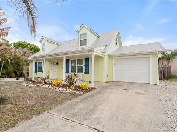 1959 NE 23rd Ter, Jensen Beach, FL 34957