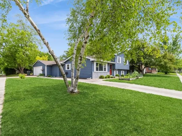 1330 Woodstock Ave, Ames, IA 50014