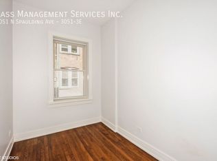 3051 N Spaulding Ave #3E, Chicago, IL 60618