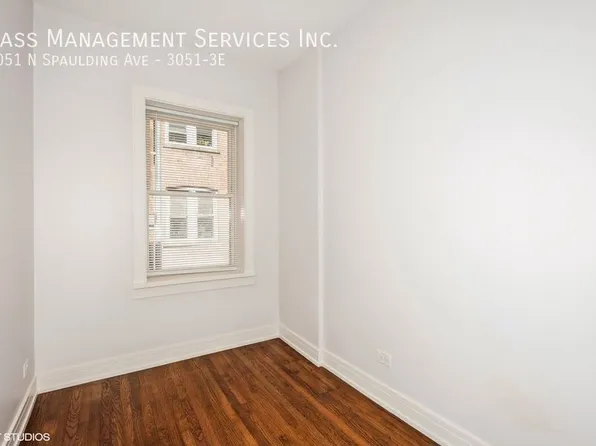 3051 N Spaulding Ave #3E, Chicago, IL 60618